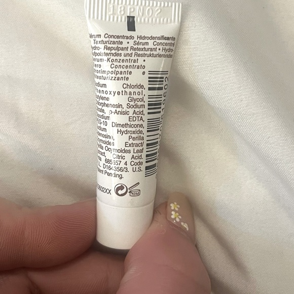 4/15$ Kiehl’s Hydroplumping serum - Picture 3 of 3